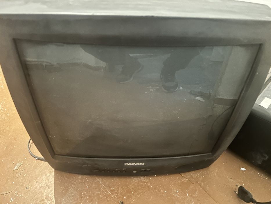 Диван кресло. Елевизор