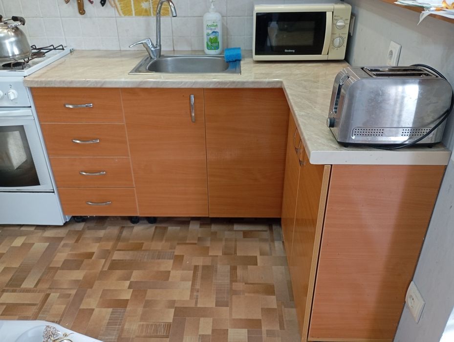 Кухонный гарнитур