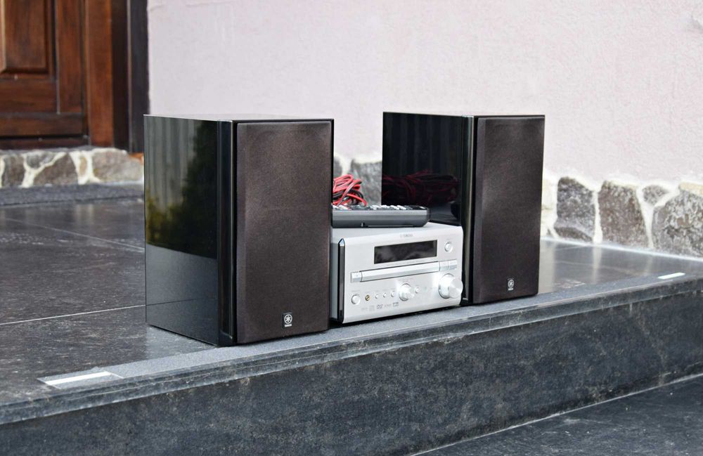 Mini-Sistem Yamaha RDX-E700 + NX-E 700, amplificator + dvd + boxe + cd + tuner