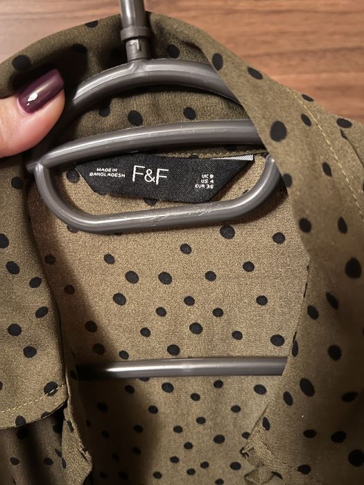 Rochie cu buline potrivita pentru marimea S