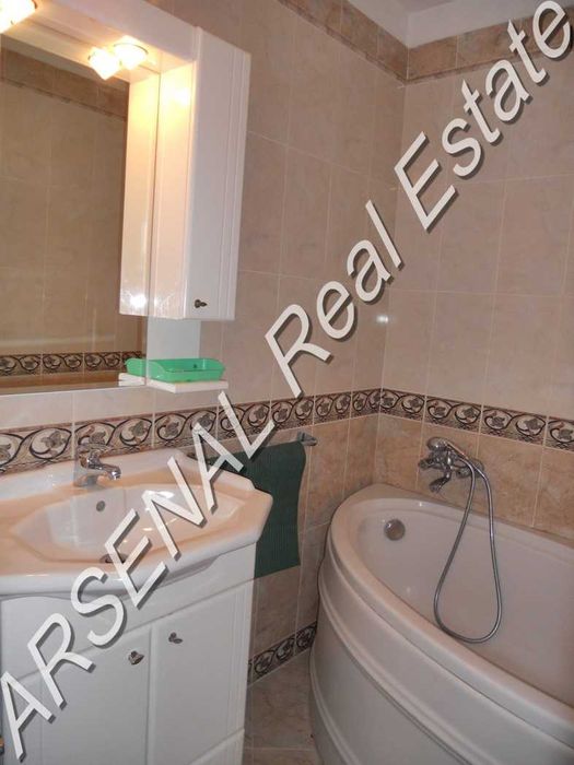 Дава се под наем Тристаен апартамент в София, Лозенец - 125 кв.м за 700 € - Снимка #6