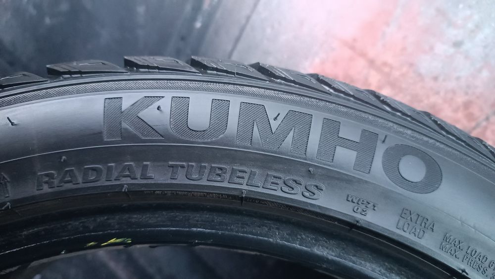 215/45/17 Kumho Дот 2223