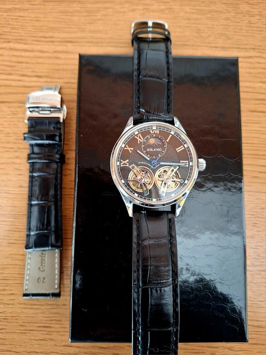 ЧИСТО НОВ ! Мъжки механичен / автоматичен часовник "Ailang"