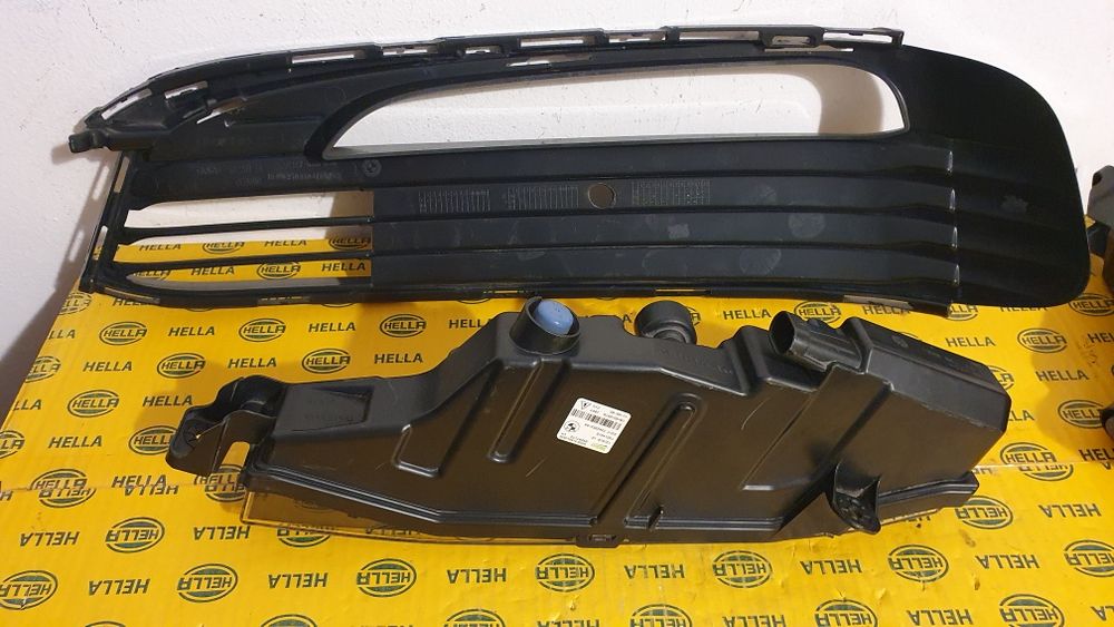 Grila lampa proiector spot ceata led bara fata BMW 7 g11 g12