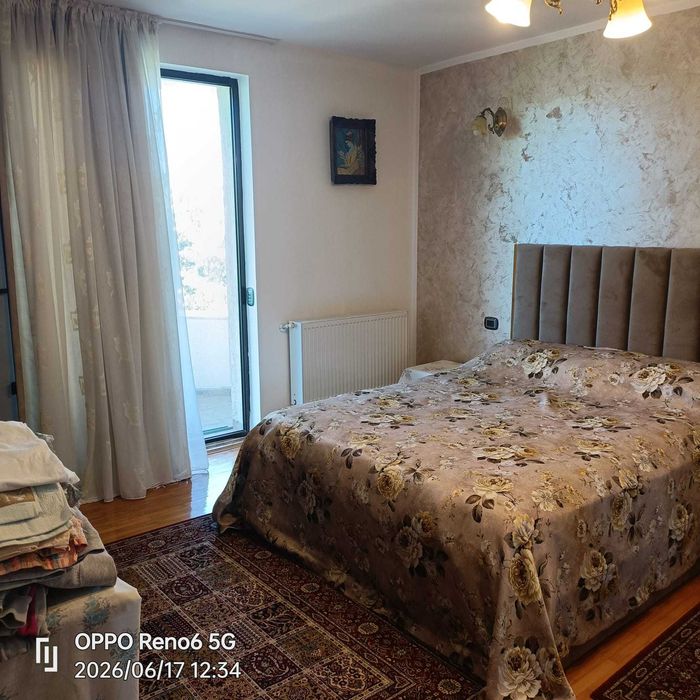 Casă de vânzare, 5 camere, 2012, teren 559 m.p.