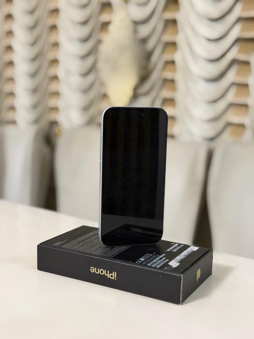 Iphone 15 256gb 88% battery