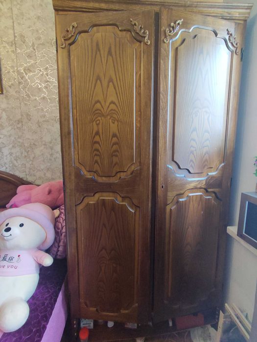 Мебель, шкафы продам