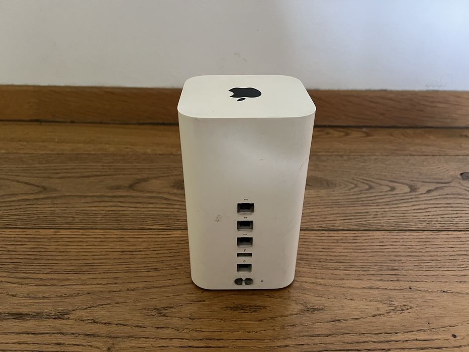 Vand Router WiFi Apple AirPort Extreme