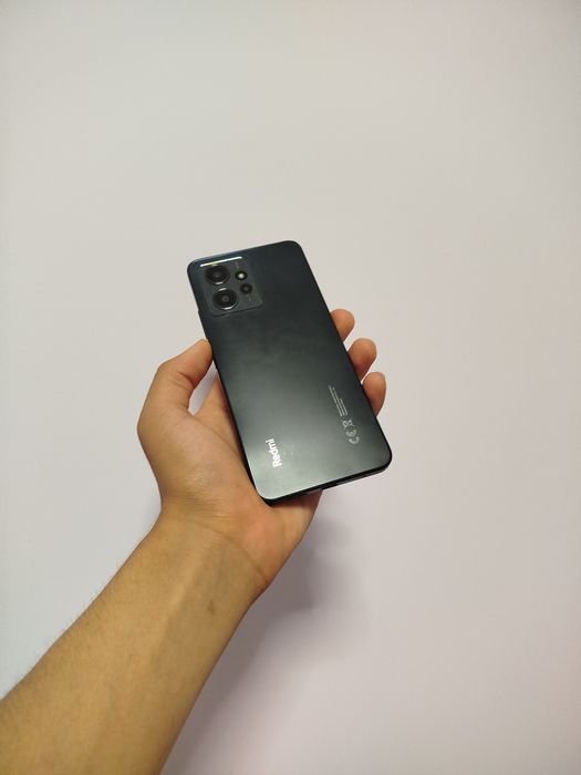 Redmi note 12 16/128gb sotiladi Продаю редми ноте 12 16 на 128гб