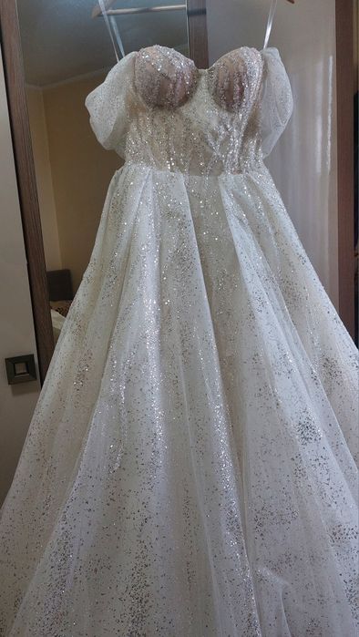 Rochie mireasă nouă