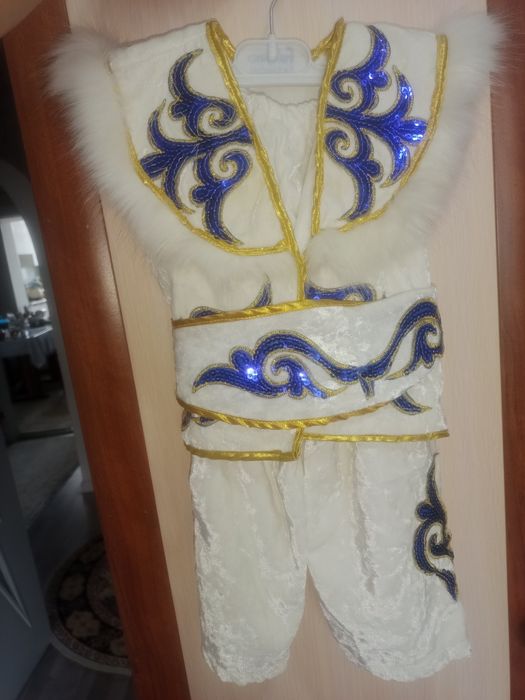 Детский национальный одежда