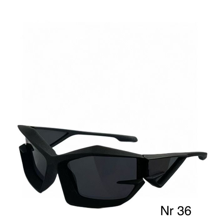 Ochelari de soare Givanchy !
