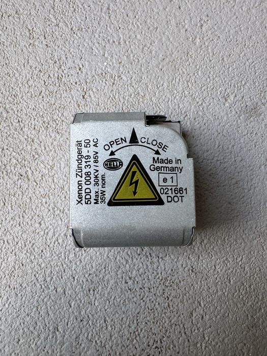 Igniter aprindere bec xenon D2S Hella cod 5DD 008 319-50