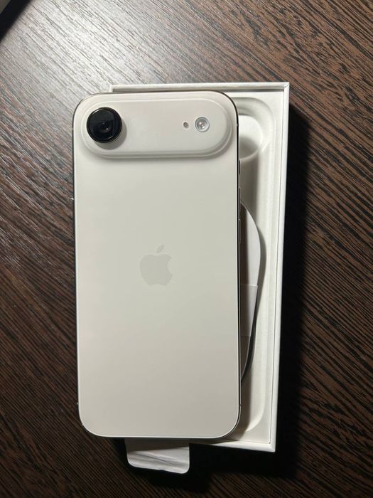 Продам iPhone 17 Air