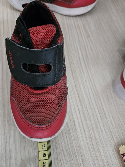 Кроссовки viko..