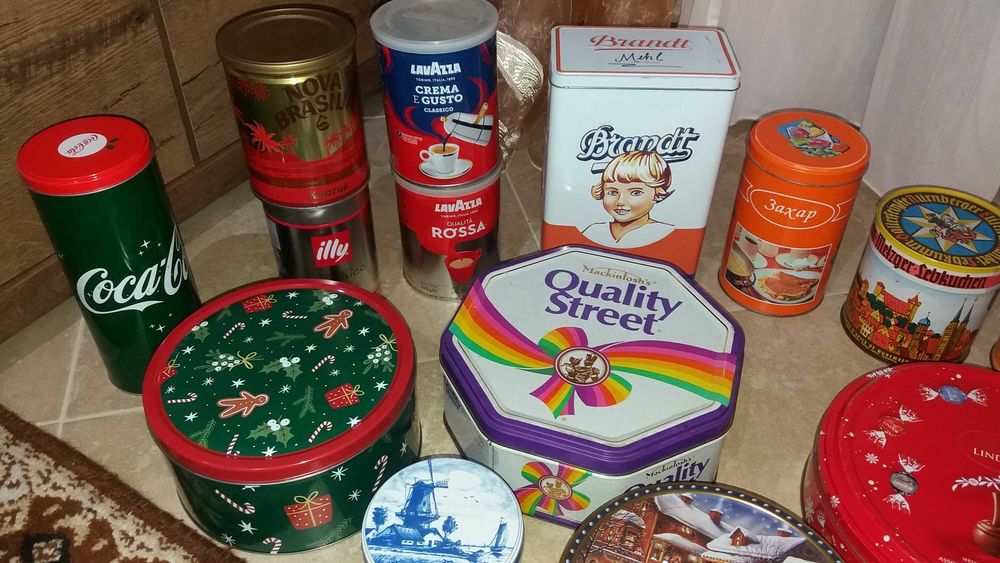 колекционерски метални кутии 25броя за 20лв