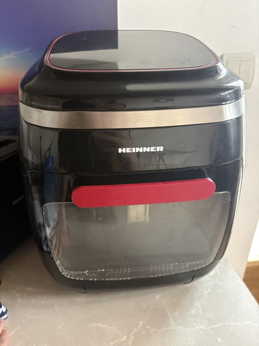 Friteuză cu aer cald Heinner Crystal Clear 11L, 2000W – ca nouă, folosită puțin