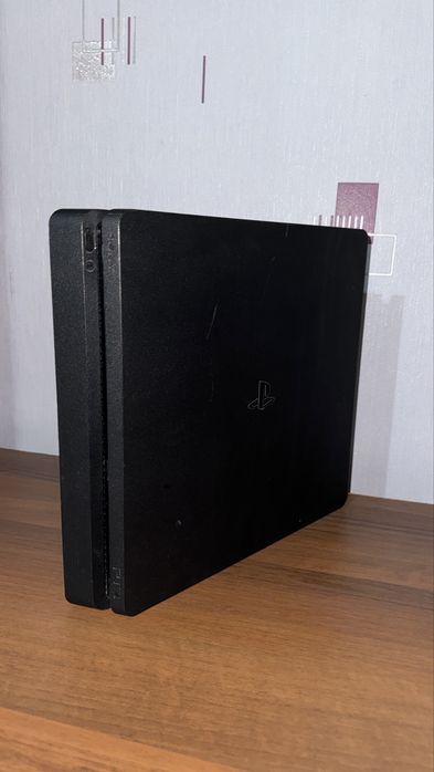 Продам Playstation 4 slim