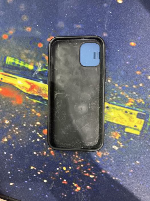 Продам чехол на айфон 12 мини