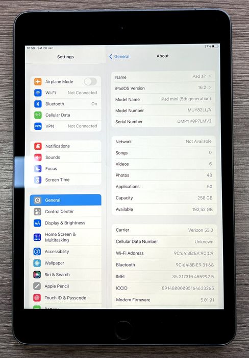 iPad 5 mini Wi-Fi + sim card