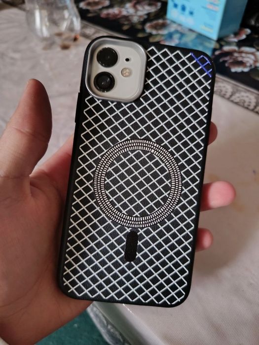 Iphone 11  juda arzon narxda