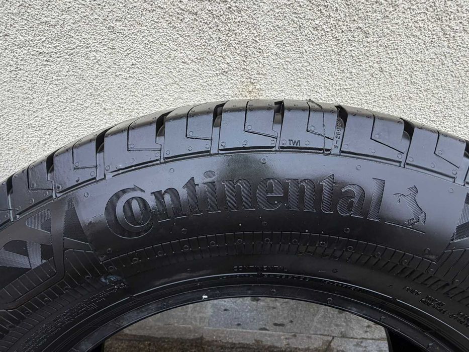 Гуми 235/65R16 Continental