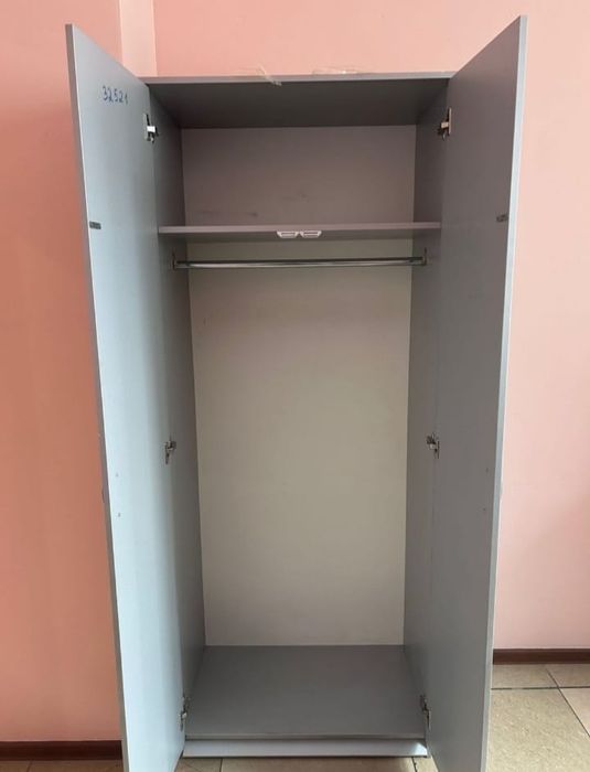 Шкафы для одежды, плательные и для документов