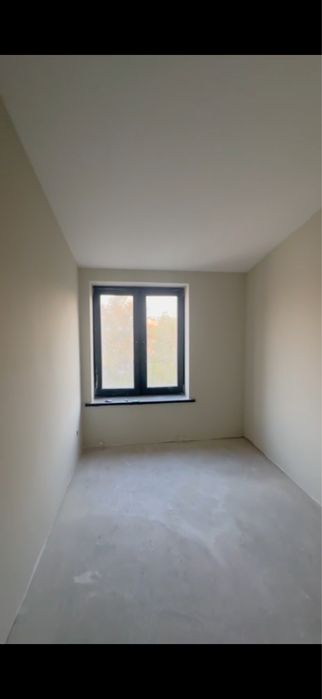 Продаётся 4-х комнатная квартира на паркентском.Маклерам не беспокоить