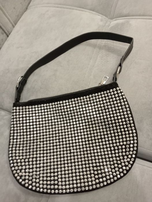 Продам сумочки со стразами