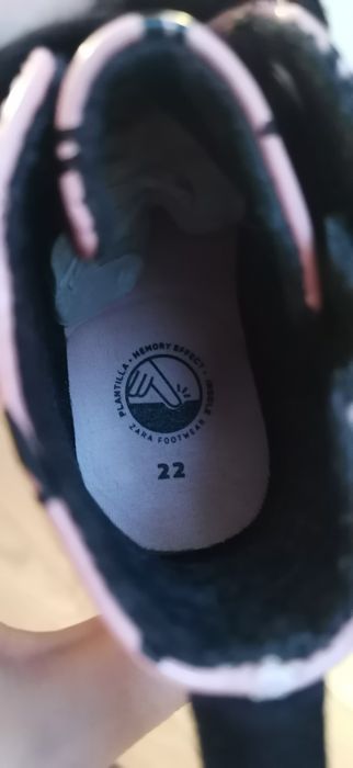 Ghete Zara / Tinuta Minnie fetiță 2 ani