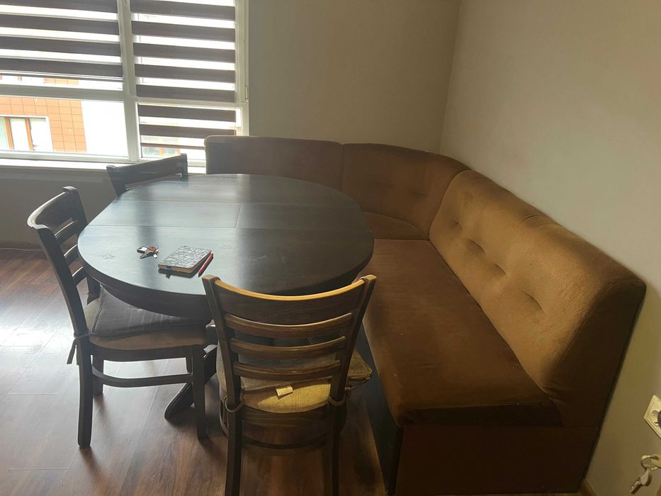 Ъглов диван за кухня