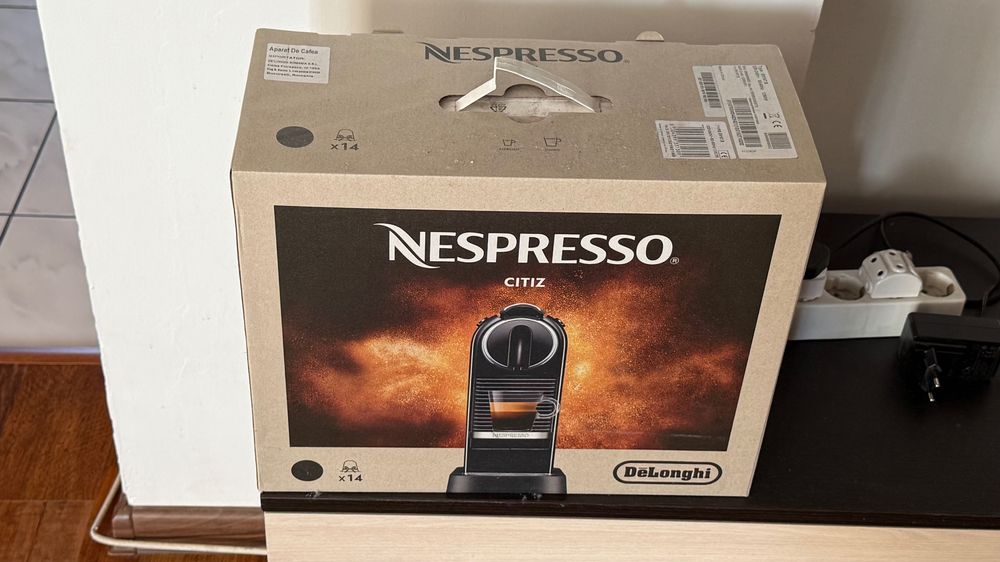 Espressor De'Longhi - bonus sertar pt capsule