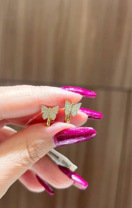 Золотые нежные детские сережки. Золото 585 Есть доставка.