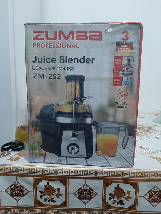 Соковжималька Zumba Professional