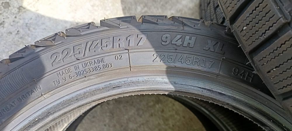 Anvelope 225/45/R17
