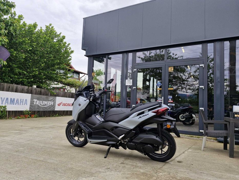 Yamaha XMax 125 TechMax nou - prin EST BIKE Campina