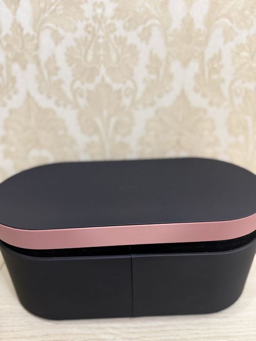 Dyson Airwrap sakura