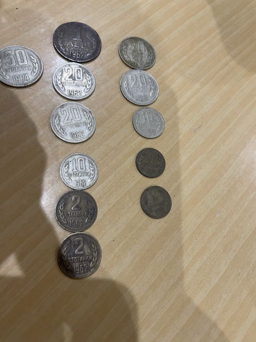 Стари български монети