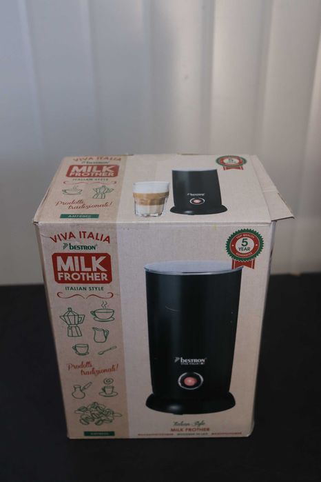 Bestron Viva Italia пенообразувател за мляко 300ml, Безжичен, 550W