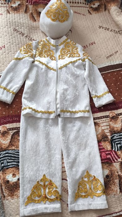 Национальный костюм в отличном состоянии
