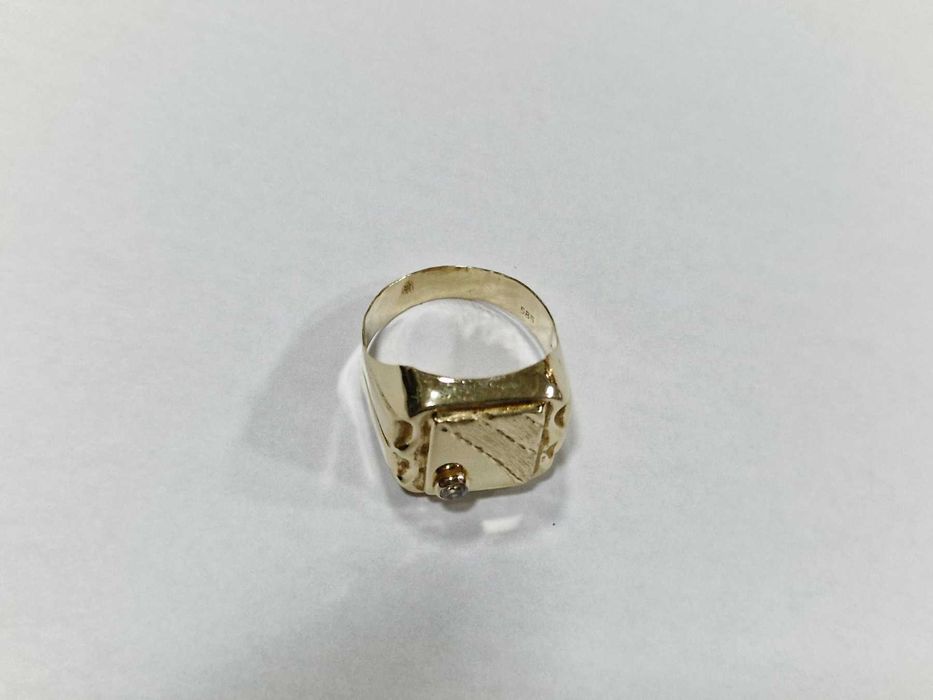 Златен пръстен 14К / 3,09 гр.