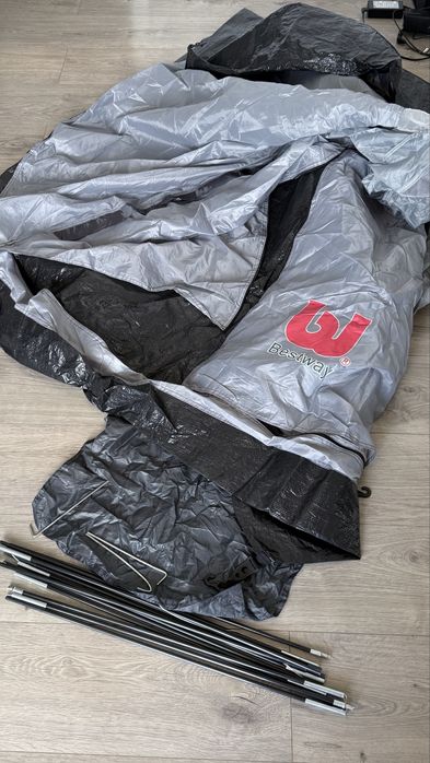 Cort camping si sac de dormit