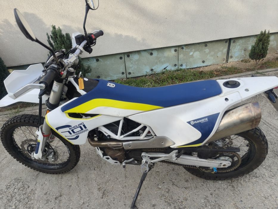 Husqvarna 701 enduro