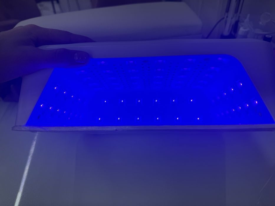 Лампа для маникюра