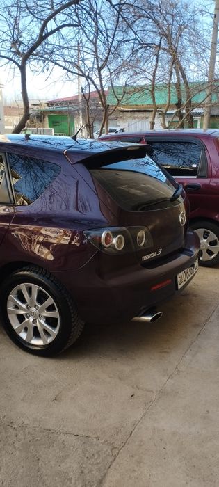 Mazda 3 hechbek sotiladi