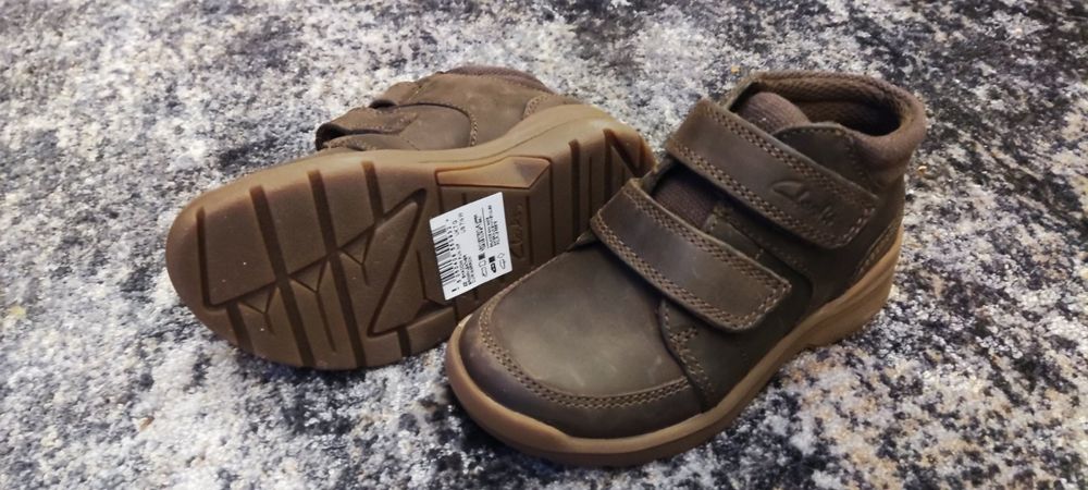 Детски обувки Clarks 24 номер
