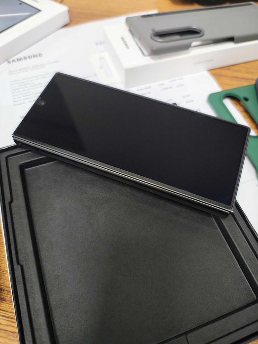 Samsung Galaxy Z Fold6 | Crafted Black(Ediție Exclusivă) | Garanție RO