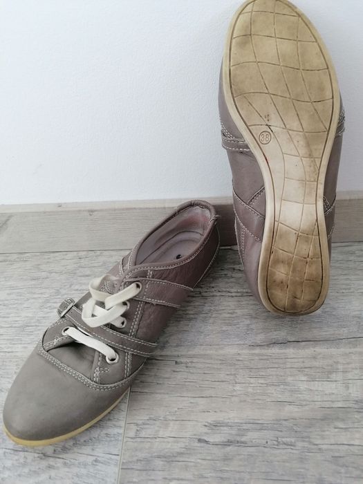 Pantofi piele naturala nr 38