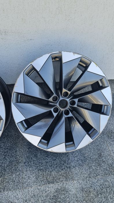 Janta fata spate Skoda Enyaq 4 IV 21 inch 5LA601025BL 5LA601025BM