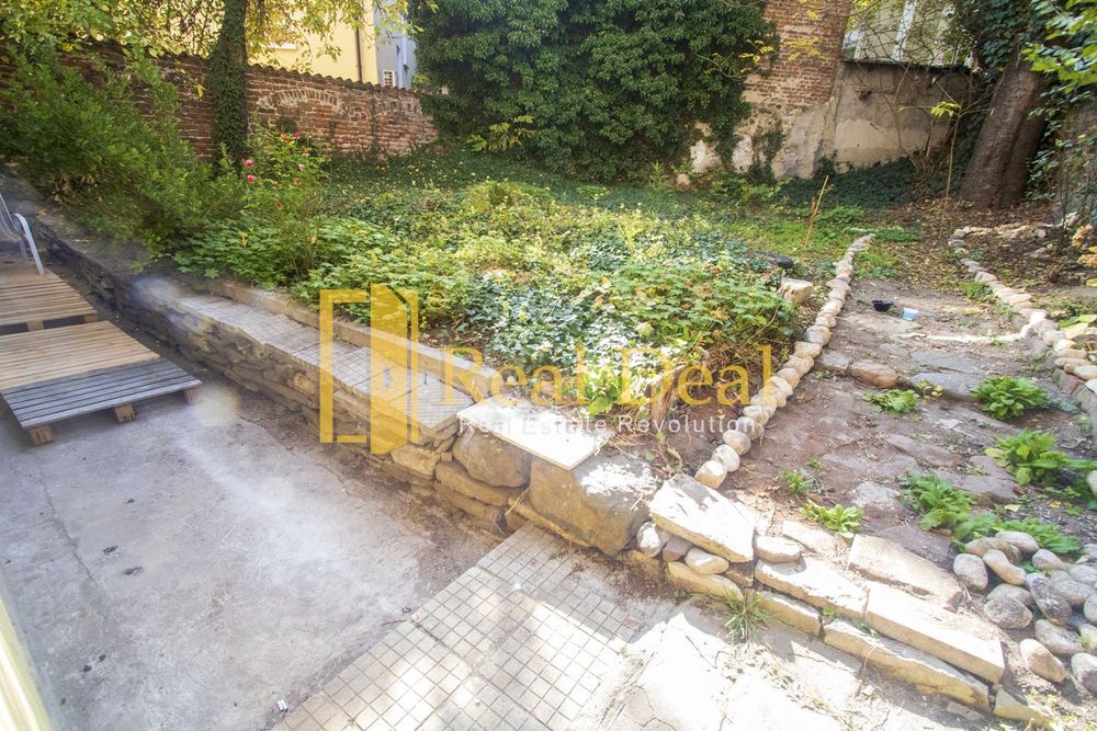 Дава се под наем Двустаен апартамент в София, Център - 65 кв.м за 800 € - Снимка #9